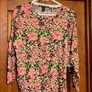 NEW Lightweight sweater